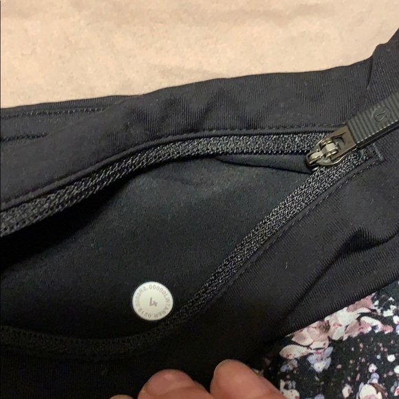 Speed Up Short - Floral Spritz Multi - Picture 6 of 8